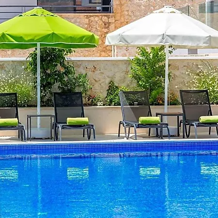 Sleeps 10 Pool Air Con Wifi * Kalkan