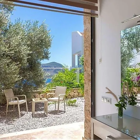 Sleeps 10 Pool Air Con Wifi *