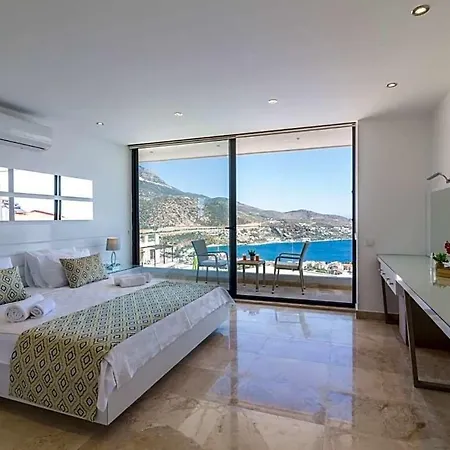 Sleeps 10 Pool Air Con Wifi Villa